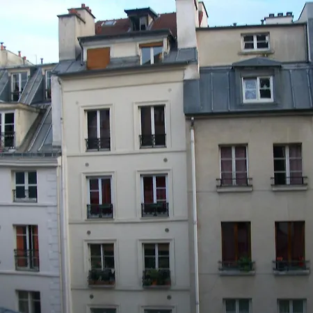 Bed and breakfast D'hote Des Artistes